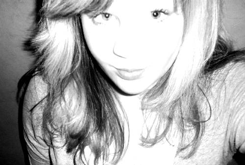 nela :)