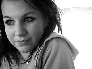 Bild av behindblueeyes