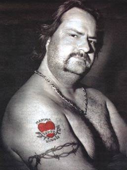 Micke SVULLO Dubois <3
R.I.P 1959-2005