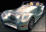 Morgan Aero 8
Morgans chefsdesigner har av förklarliga skäl ett väldigt tråkigt jobb, eftersom bilarna har sett ungefär likadana ut sedan 1940-talet. Så nu har han börjat fördriva tiden med psykedeliska droger. Resultatet är denna fantastiska hybrid av gammalt och nytt, ett muterat monster med ögon i kors och sopskyffel mellan framskärmarna. Varför?
Visserligen ska denna bil rent prestandamässigt vara ett riktigt monster, med vansinnigt många hästkrafter, och riktigt rolig att köra - men varför måste den även utseendemässigt vara ett monster? Varför?