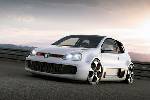 Golf GTI W12 650. Asså en treradig tolvcylindrig motor på 650 HK