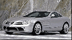 Mercedes SLR
Detta obscena monster ser i all enkelhet ut som en raketdriven gris - Miss Piggy på speed. Pigs in Space! Med stor sannolikhet den fulaste bil Mercedes någonsin byggt.
Tyvärr har det obscena trynet fortplantat sig ner till lill-modellen SLK, så den kvalificerar sig därmed till att vara den näst fulaste bilen Mercedes någonsin byggt.