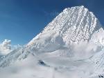 Snöigt Berg