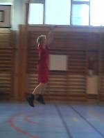 Skjuter, match helt fri . *score*