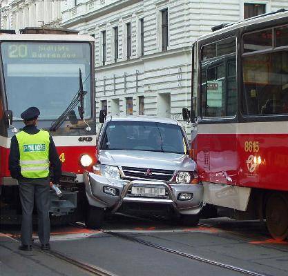 Bara jag som misstänker en kvinna bakom ratten?