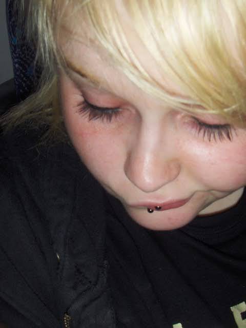 Bild av youarefake