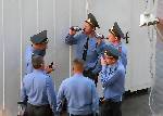 Några ryska poliser tar det lugnt