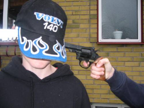 min brosas kompis leker cs