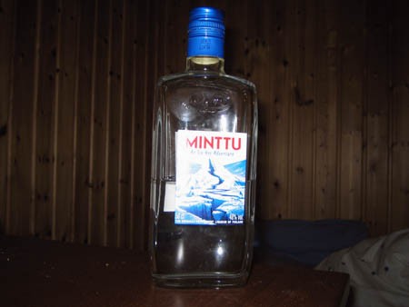 en flaska minttu 50%