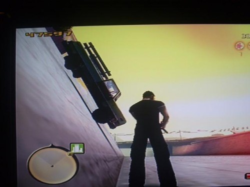 Total Overdose, Ps2: Måste vara bra handbroms på bilen.