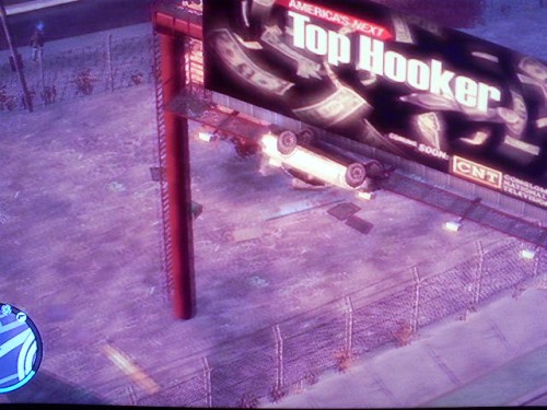 GTA IV, Ps3: Här ligger man på tak, ca 10 meter upp i lyften