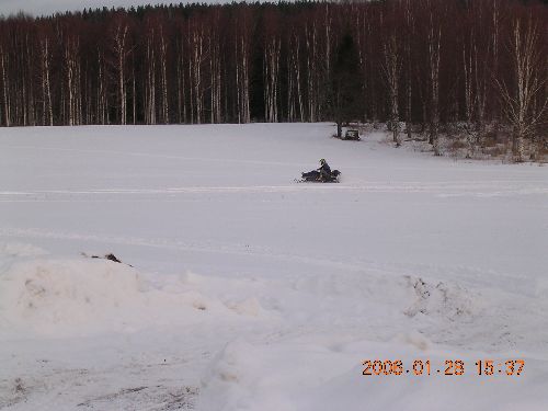 jag kör gammal snöskoter vi fått