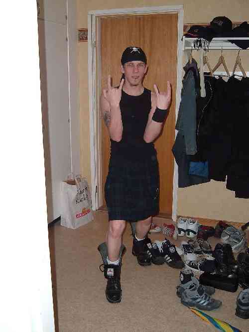 Fuck yeah. Jag i min kilt och mina 14-håls kängor.