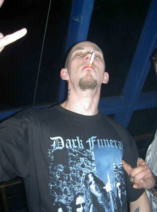 Jag på Metalbåten under Dark Funeral spelningen