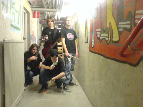 Ett gruppfoto på bandet (förutom att Linus saknas.. :P)