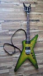 Min älskade gitarr! Washburn Dime 333 FTW! :D