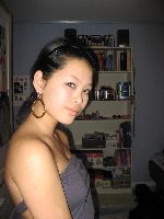 wii <3 (har på mig ett linne upp och ner xD skulle se ut som Rihanna eller va hon heter...) x''''D