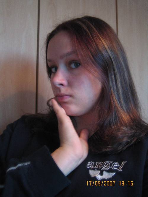 Jag efter att jag färgat håret.. hottiee x)