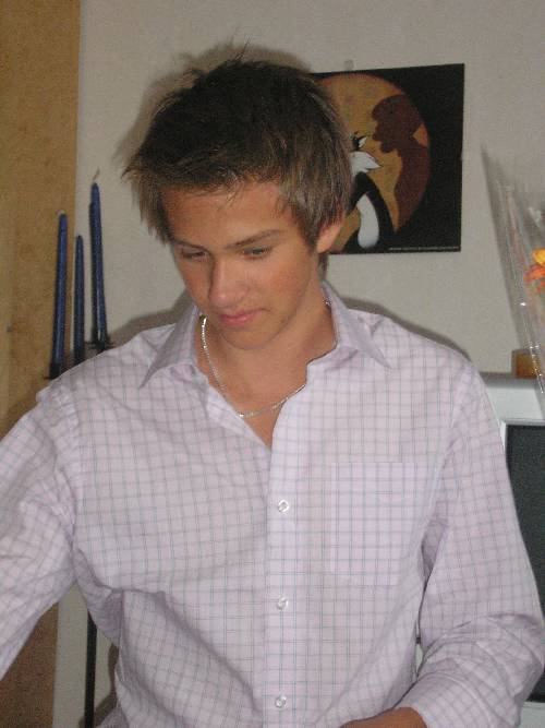 mee=)