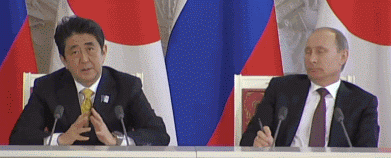 Putin försöker bry sig