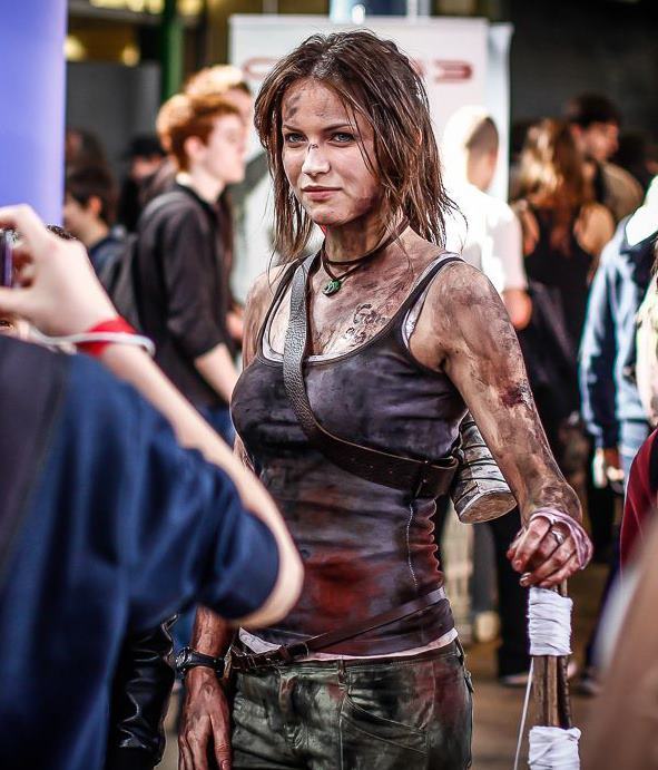 Lara Croft cosplay