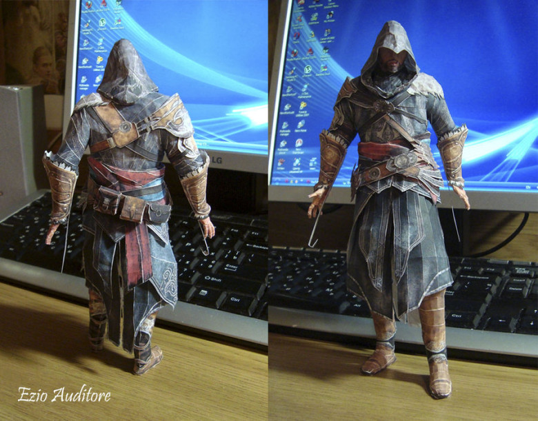 Papercraft Ezio