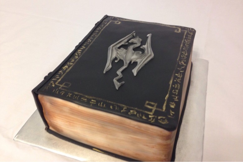 Skyrim cake