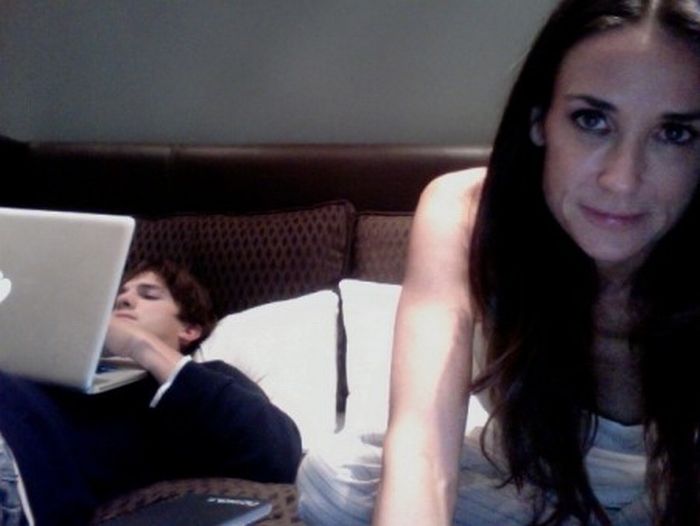 Twitterbilder med Aston Kutcher och Demi Moore