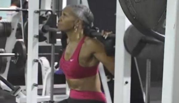 74-årig bodybuilder Ernestine Stepherd – bild 8 av 12