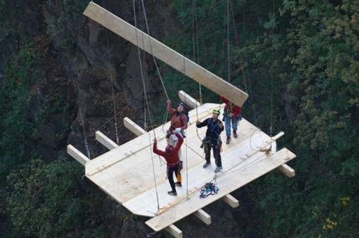 Hängande jacuzzi i Schweiz – bild 12 av 30