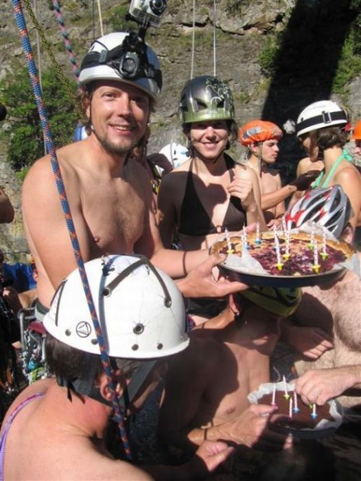 Hängande jacuzzi i Schweiz – bild 26 av 30