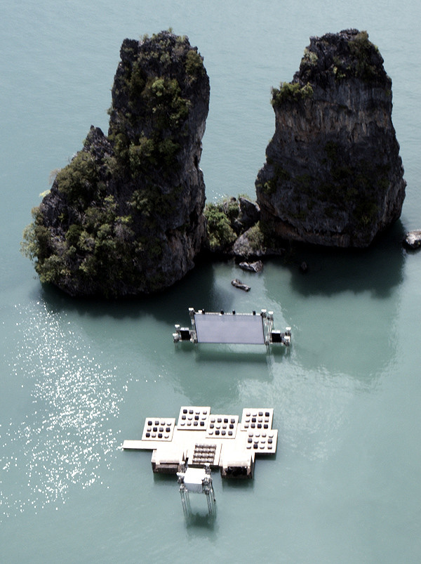 Flytande bio i Thailand – bild 1 av 6