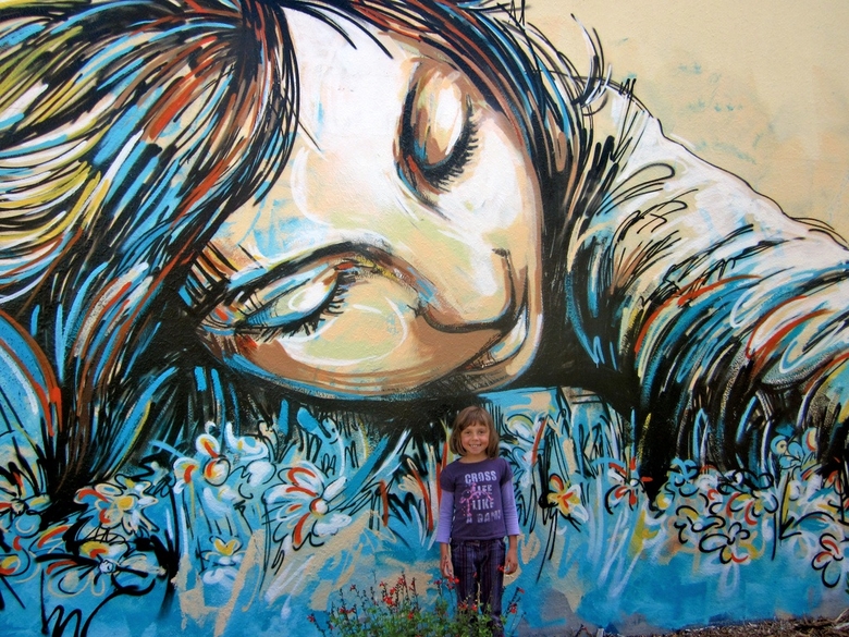 Steetart av Alice Pasquini  – bild 1 av 32