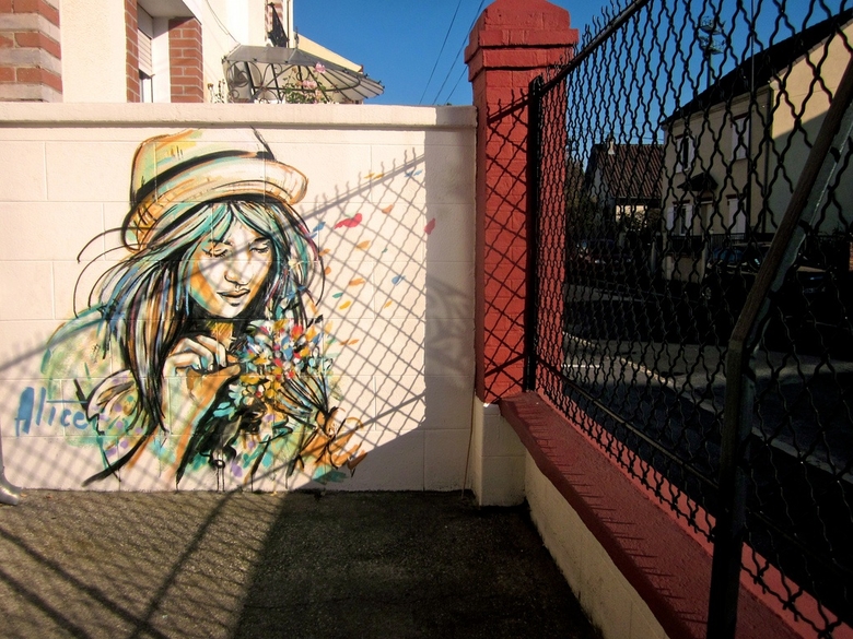 Steetart av Alice Pasquini  – bild 3 av 32