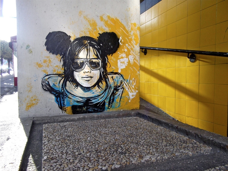 Steetart av Alice Pasquini  – bild 18 av 32