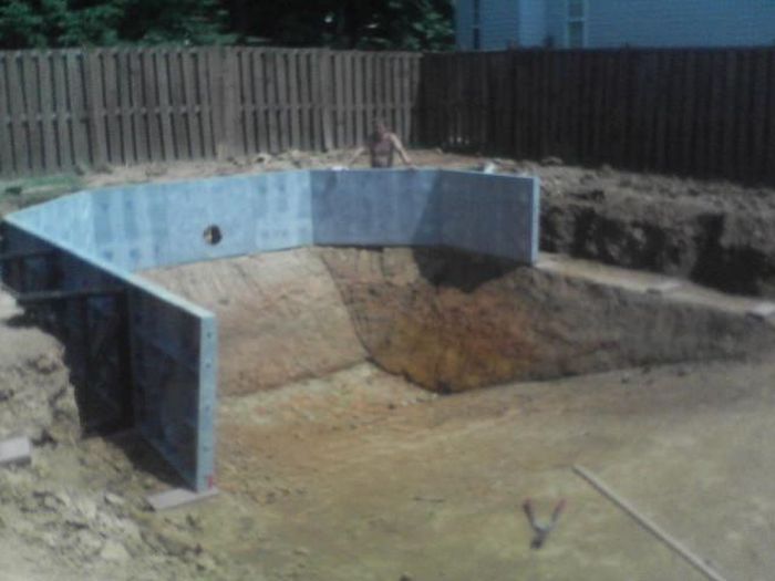 Hemmagjord pool – bild 15 av 38