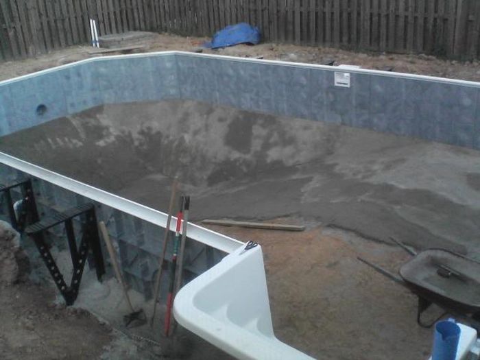Hemmagjord pool – bild 21 av 38