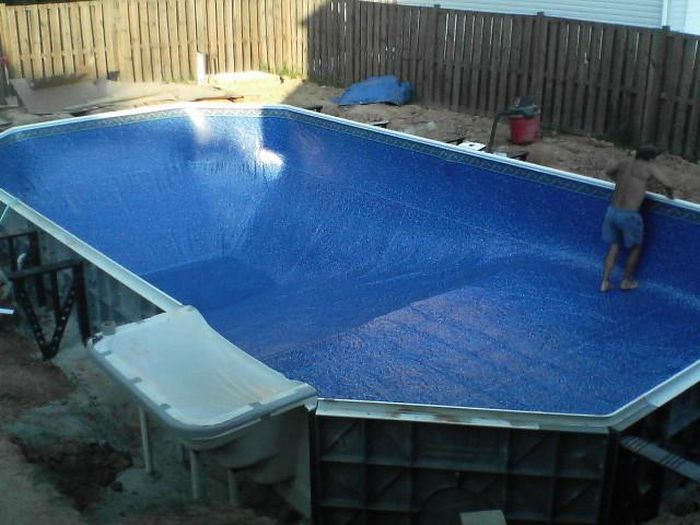 Hemmagjord pool – bild 26 av 38