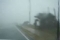 Bild från 90 mph i vatten