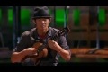 Bild från Jake Shimabukuro spelar Bohemian Rapsody