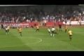 Bild från Lee Chung-Yong byter benet