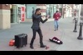 Bild från Vacker musik av gatumusikant