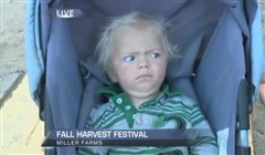 Bild från Reporter Scares Drew The Farm Kid