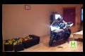 Bild från Girl dabbles with motorcycle