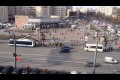 Bild från Ryss försöker starta sin bil med buss